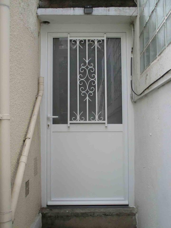 Réalisation de porte sur mesure Asnières-sur-Seine